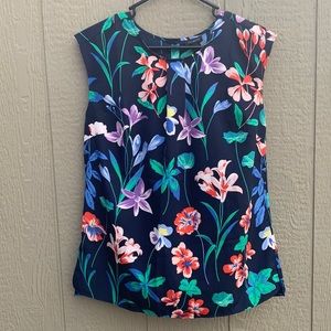 NWOT Talbots Floral Tank. Size 4. Navy blue background with colorful flowers.